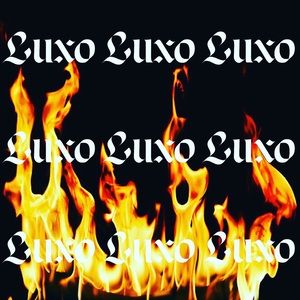 Meet your Posher, Gil